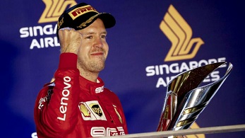 F1 Vettel ganó la carrera nocturna de Singapur.