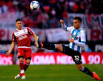 Racing derrotó a River y lo dejó fuera de la pelea por el campeonato.