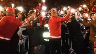 Cientos de fans recibieron a River en Salta.