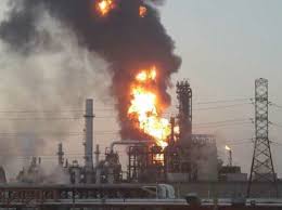 Exposión e incendio en la ex Petrobrss