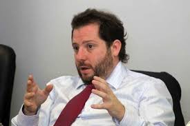 Ottavis también va contra Randazzo, en la provincia.
