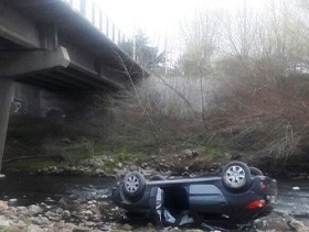 El joven que cayó al río Sauce Grande , fue trasladado a Bahía Blanca
