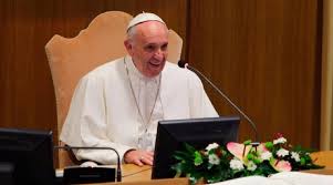 El papa Francisco le habló a los jóvenes que se reúnen en Rosario.