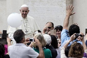 Franciso recibirá este miércoles en el Vaticano a una delegación de ATE