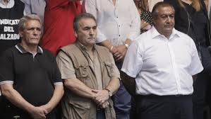 El gobierno propuso un almuerzo con el triunviro de la CGT, pero éstos se negaron a ir para no estar expuestos.