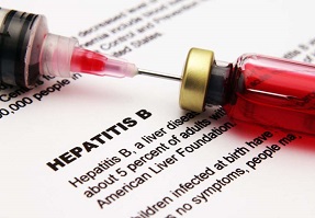 Aconsejan vacunarse contra la hepatitis.