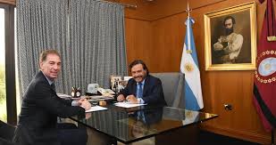 Reforma laboral: Santilli se llevó el apoyo del gobernador Sáenz y el miércoles se reunirá con Figueroa