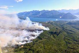 Los Alerces: ya son más de 2.000 las hectáreas quemadas y el fuego está 