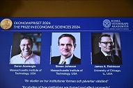 Tres estadounidenses recibieron el Premio Nobel de Economía por su trabajo sobre las diferencias de prosperidad entre nacione