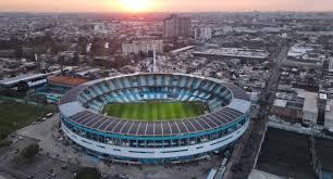 la APREVIDE  clausuró la cancha de Racing en Avellaneda.